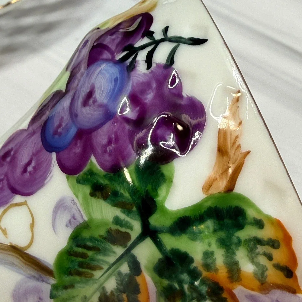 Hand Painted Porcelain Grape Tea Cup and Saucer Set NW-C102A Reticulated Lattice